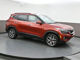 2022 kia seltos sx awd apple carplay/android auto, heated seats,