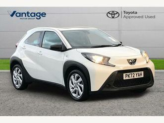 1.0 vvt-i pure x-shift euro 6 (start/stop) 5dr