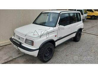 suzuki vitara 5 porte gpl