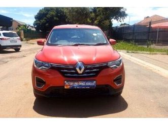 2020 renault triber 1.0 expression