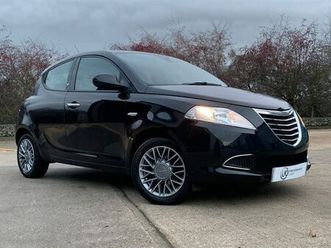 2013 chrysler ypsilon 1.2 se