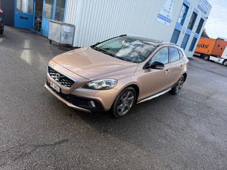 v40 cross country d4 kinetic geartronic