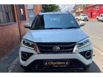 2022 toyota urban cruiser 1.5 xs auto