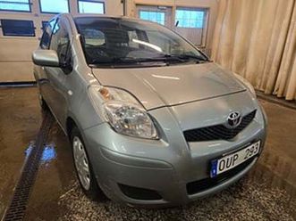 toyota yaris 5-dörrar 1.0 vvt-i 16000 mil euro 4