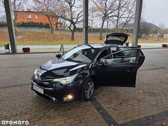 toyota avensis 1.8 premium