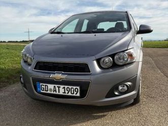 chevrolet aveo 1.6 115ps - 8 fach bereift - top zustand