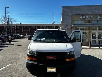 gmc savana g3500 cargo van