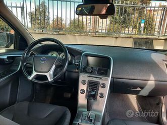 volvo xc60 d3 2.0 163 cv diesel km 210000
