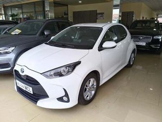 yaris 120h 1.5 business plus