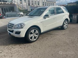 ml 300 sport