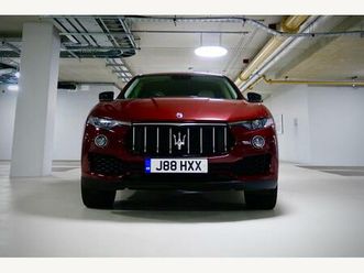 3.0d v6 zf 4wd euro 6 (start/stop) 5dr