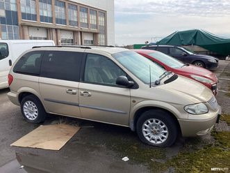 vain 190tkm! hieno kullanvärinen! 7-paikkainen.