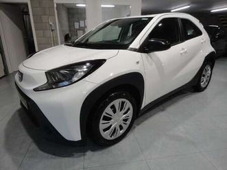 aygo 1.0i vvt-i x-play ii gpf
