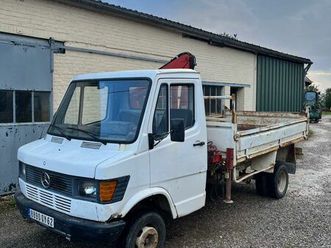 mercedes 410d benne avec grue