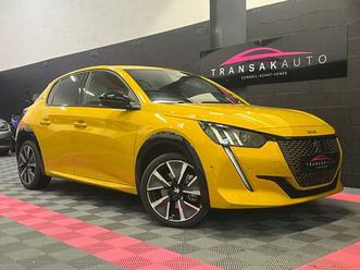 peugeot 208 electrique 50 kwh 136 ch gt pack entretien complet et à jour