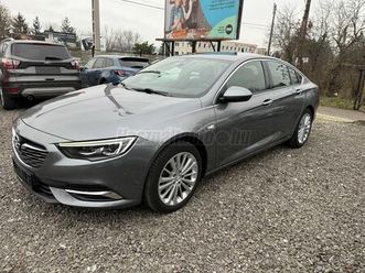 opel insignia grand sport 1.5 innovation start stop vezetett szervízkönyv. maszírozós ülés. gs line