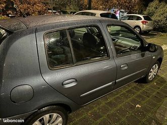 clio2 essence-gpl 2010