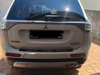 mitsubishi outlander phev dezembro/12