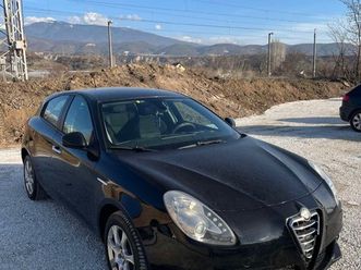 alfa romeo giulietta 5,600 bgn