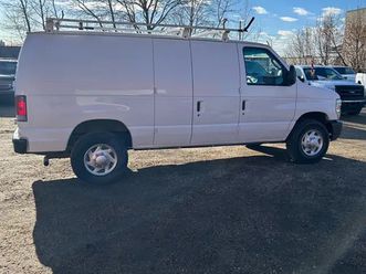 2013 ford e250 commercial cargo van low km