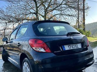 PEUGEOT 207 peugeot-207-1-4-16v-active