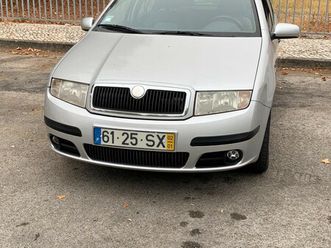 skoda fabia (6y) janeiro/02