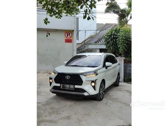 2022 toyota veloz 1.5 q (premium color) mpv (km low 13 ribu)