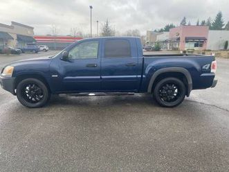 2007 mitsubishi raider duro cross 4x4. one owner must see.