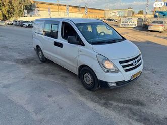 i800 אוט׳ 2.5 (170 כ״ס) [2015-2021]