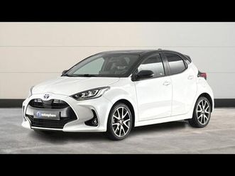 TOYOTA YARIS 116h-collection-5p