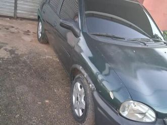 sedan super 1.0 mpfi 4p