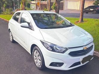 hatch lt 1.0 8v flex mec. 4p