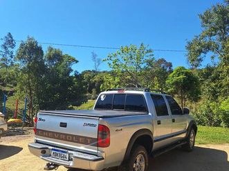 p-up tornado 2.8 tdi 4x2/4x4 cd dies