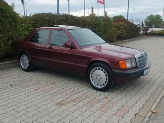mercedes-benz mercedes 190e avantgarde rosso