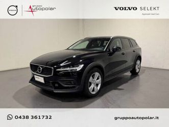 volvo v60 cross country 2.0 b4 ultimate awd auto del 2021 usata a conegliano
