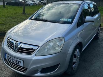 vauxhall zafira 2010