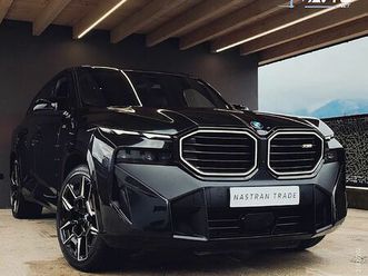 bmw xm m 4.4 v8 hud acc masaža soft cl. gesture iconic g