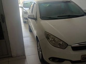 fiat grand siena essence 1.6 flex 16v 2015