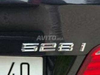 bmw serie 5 528i excellent état 93500 km