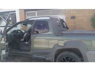 fiat strada adv.1.8 16v locker dualo. flex cd 2013