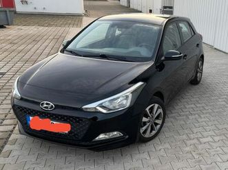 hyundai i20 1.4 yes! silver