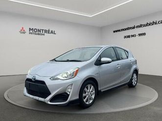 2017 toyota prius c c | camera | bluetooth | climatisation auto | regu