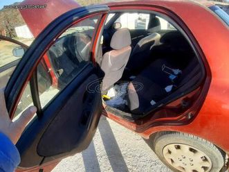 mitsubishi carisma 2000