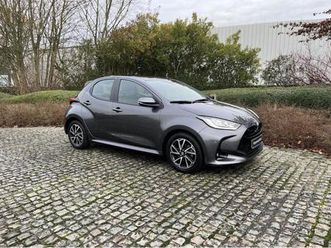 toyota yaris iconic