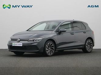 volkswagen golf viii life business premium 1.0 etsi 110 pk dsg automaat