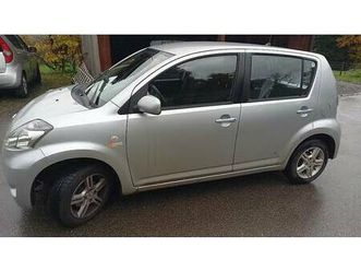 zu verkaufen occ. daihatsu sirion 1.3 4wd automatic canton lucerne - tutti.ch