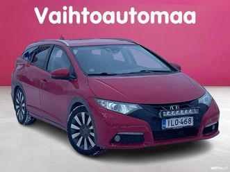 tourer diesel 1,6 executive adas // vakkari // p.kamera // tutkat // lohko // aut.ilm // suomi-auto