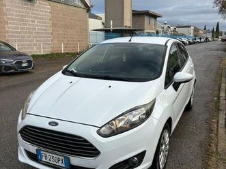 ford fiesta 1.5 tdci 75cv 5 porte black & white ed