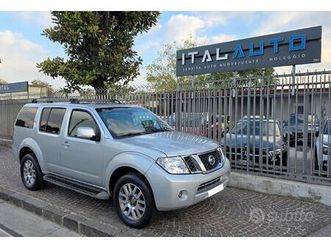 nissan pathfinder 2.5 dci le auto 7 posti
