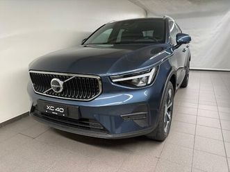 volvo xc40 2.0 b3 mh core: réserver un essai sur route !